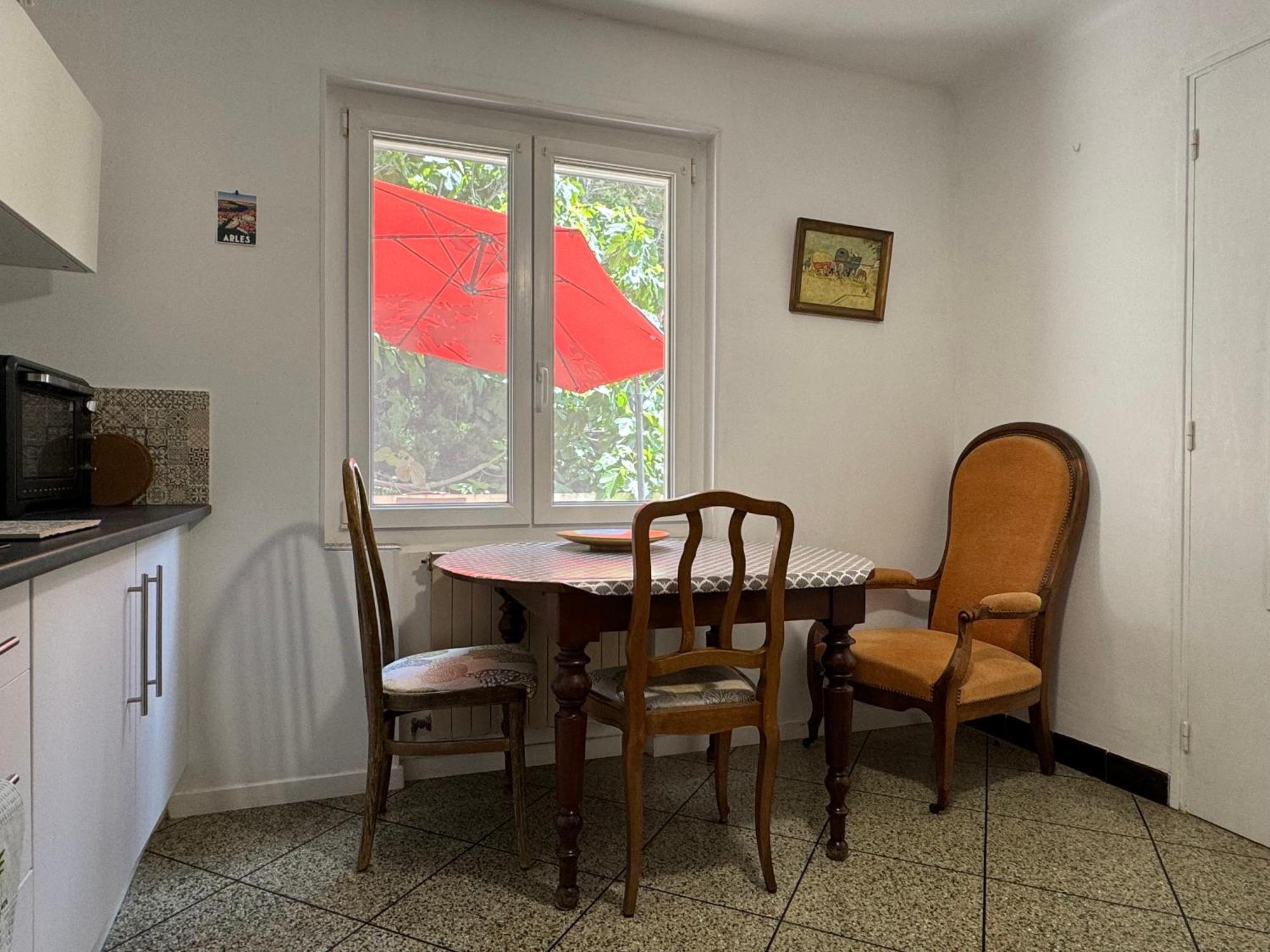ארל En Ville Avec Un Air De Campagne מראה חיצוני תמונה